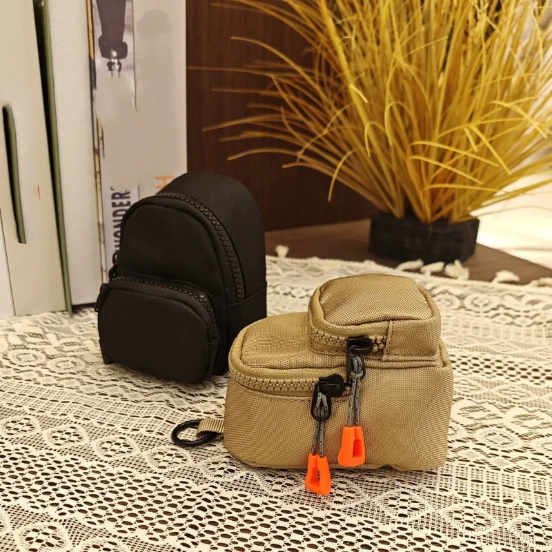 Headphone Storage Bag with Keychain Shock & Scratch-Resistant Case, Easy To Hang, Fits, Bluetooth Earbuds, Cables, USB Drives