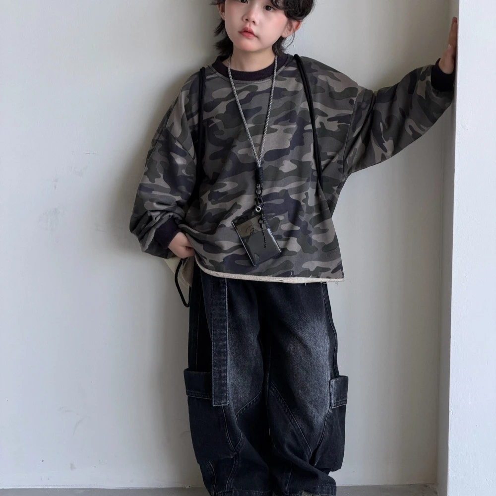 Boys Suit 2026 Spring and Autumn New Childrens Wear Korean Boys and Girls Camouflage Hoodie Spray White Jeans Two-piece Set
