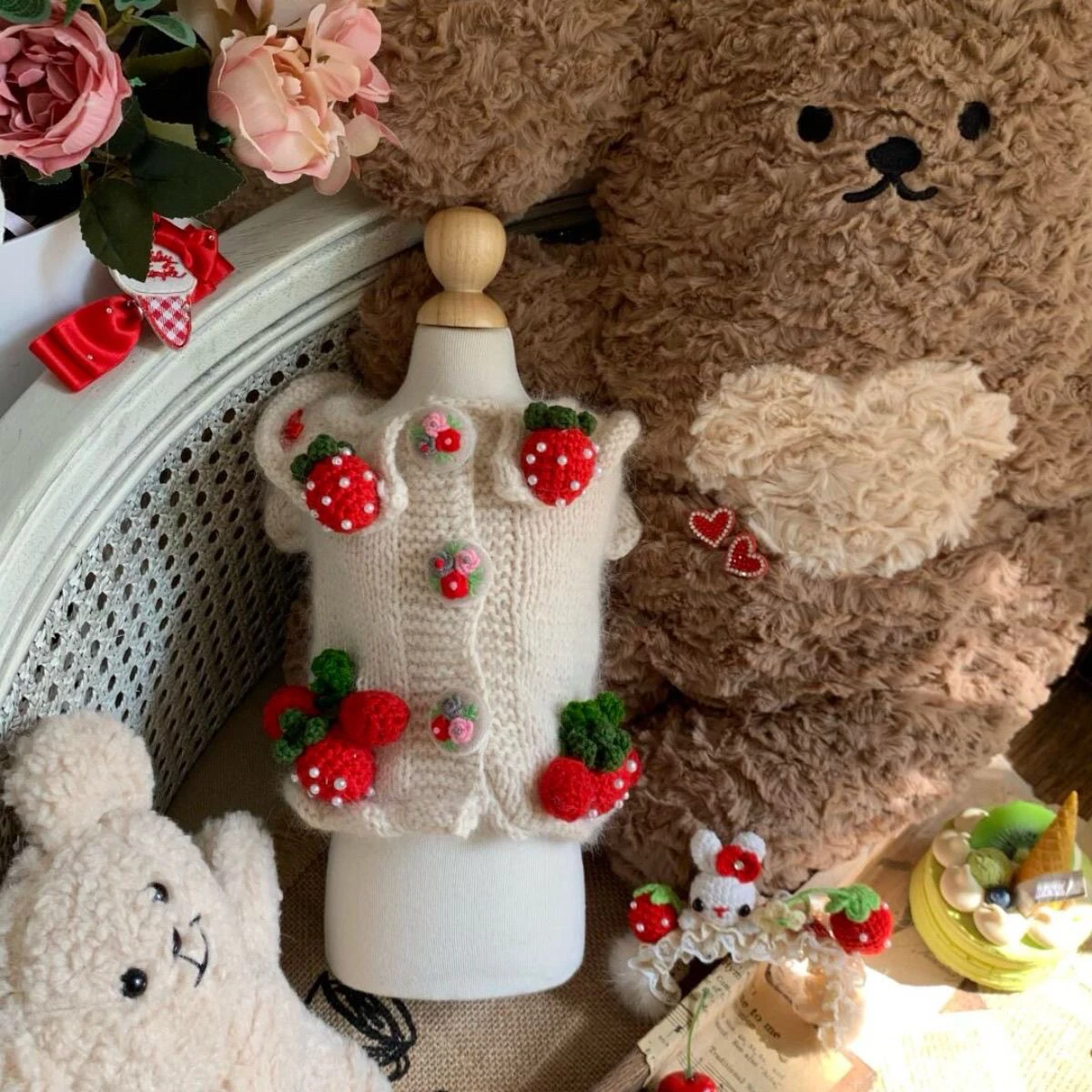 Lovely Cute Strawberry Decor Swearters For Small Medium Dogs Autumn Winter New Warm Knit Sweater Pet Puppy Dog Clothes Poodle