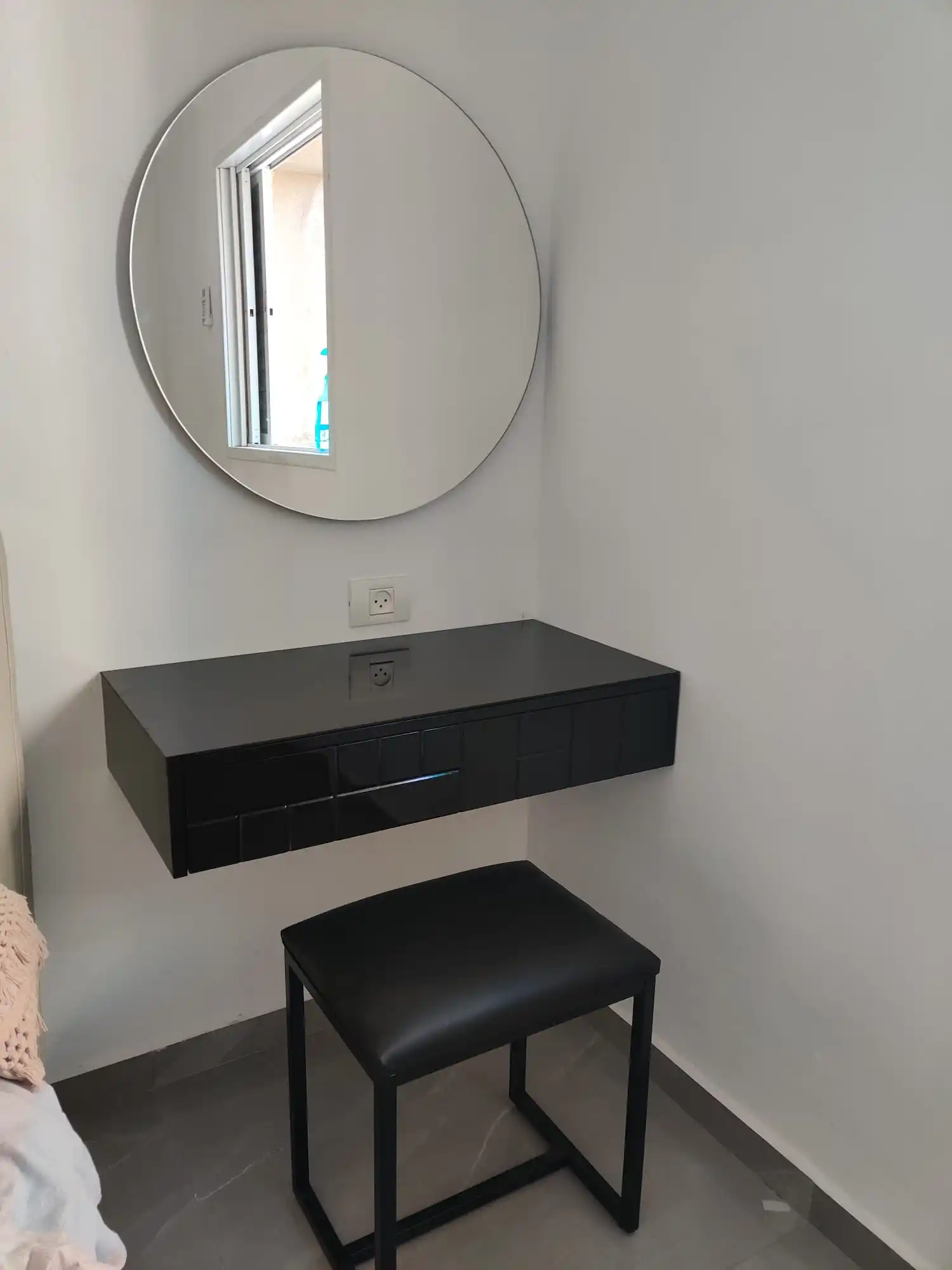 Simple Design Smart hang Dresser Table Wall Mounted Dressing Table with 2 Drawers Makeup Tablepromote sales