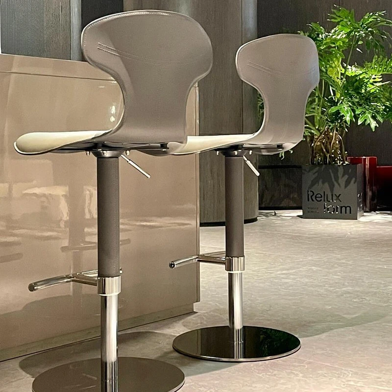 Modern Kitchen Island Bar Chair Ergonomic Computer Designer Bar Chair Luxury Metal Leather Makeup Taburete Alto Hotel Furniture