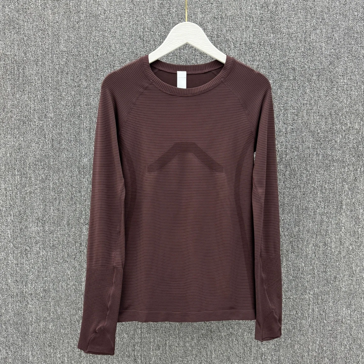 Quick-drying Long-sleeve T-shirt Breathable Sporty-casual Women's Figure-hugging High-stretch Yoga Running Fitness Wear.