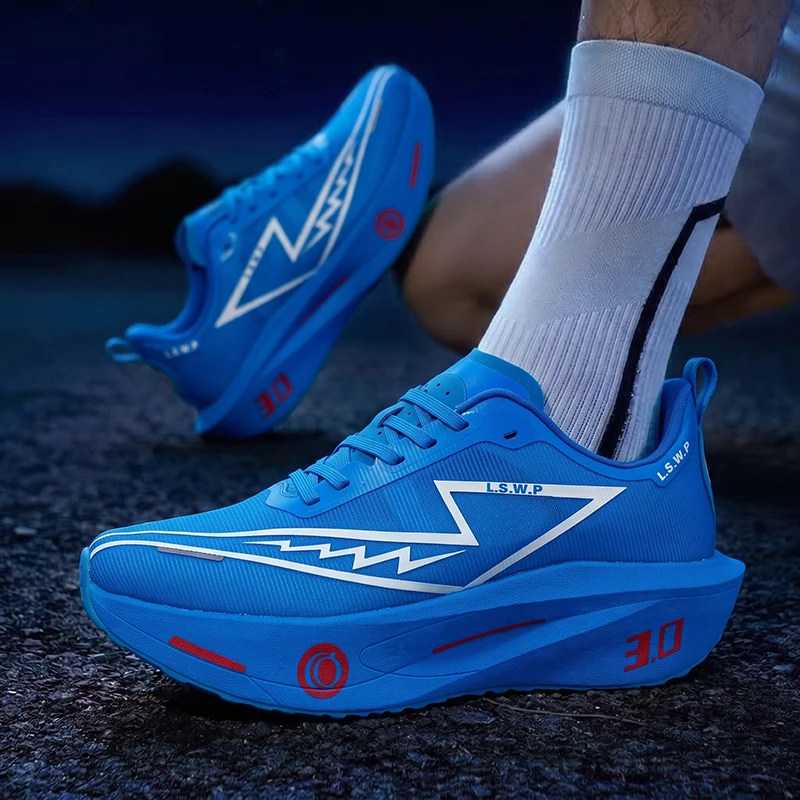 Men's running shoes featuring carbon-plate cushioning; suitable for running, gym workouts, walking, and outdoor activities.