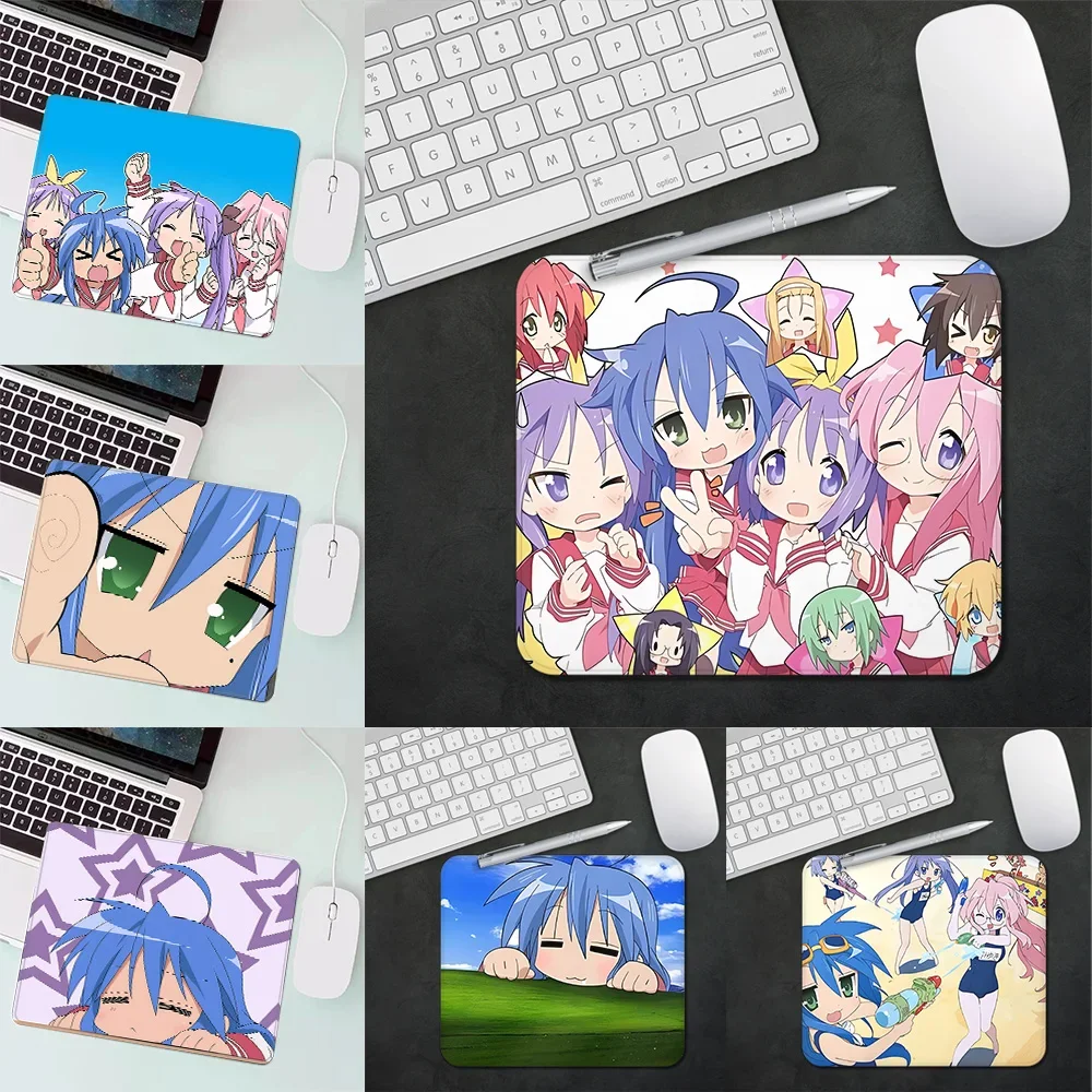 Lucky Star Konata Izumi Gaming Mouse Pad XS Anime Small Mousepad for PC Deskmat Rug Gamer Desktop Decoration Office Mouse Mat