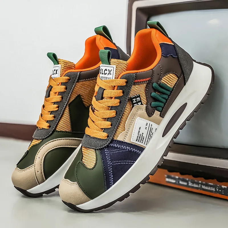 Men's Korean-Style Trendy White Sneakers Fashionable Sports And Casual Shoes for Younger Men