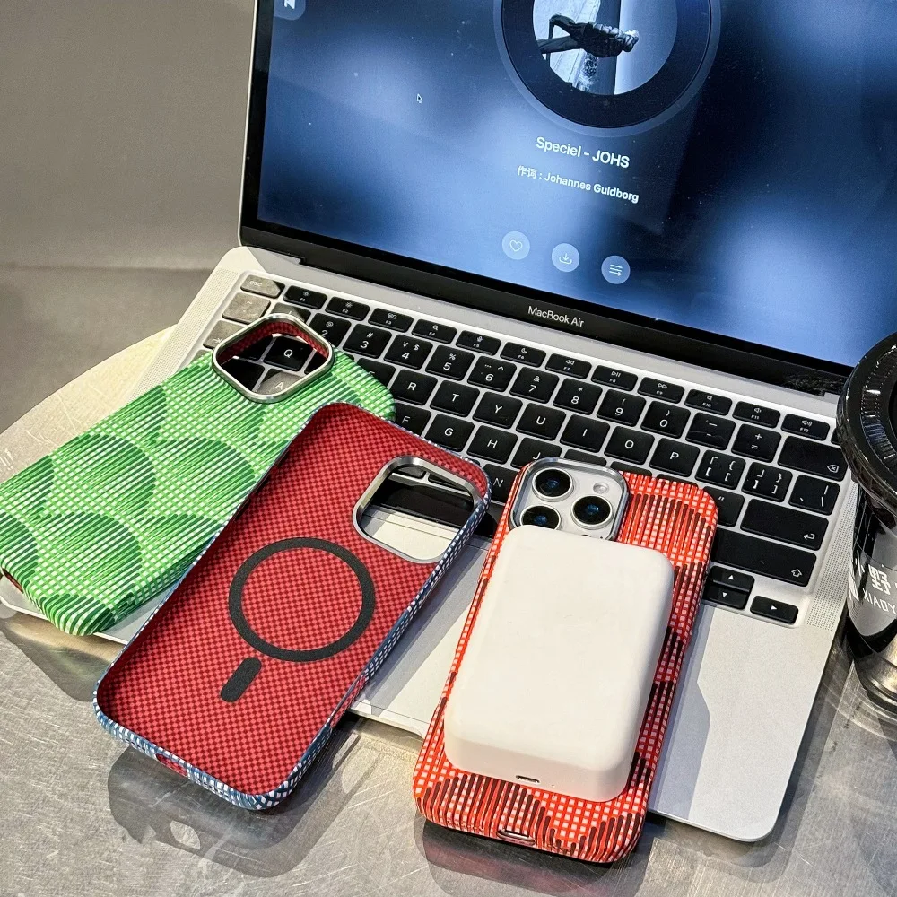 Back Magnetic Colored Pattern Hard Phone Case For iPhone 16 Pro Max 15 Pro Max 14 Pro Series With Wireless Charging