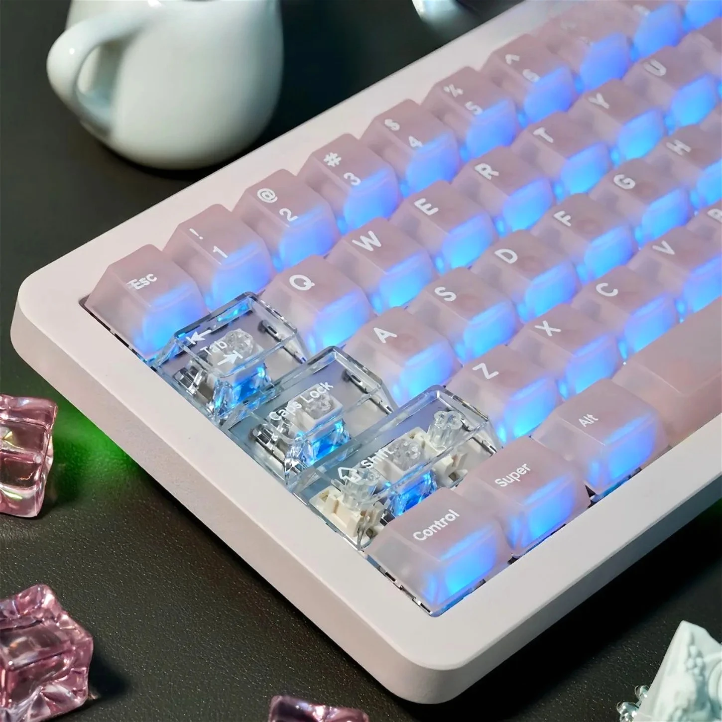 Cherry Pink Mist Transparent Keychain Kit PC 132 Key with 60/64/84/98/108 Personalized Magnetic Axis Mechanical Keyboard