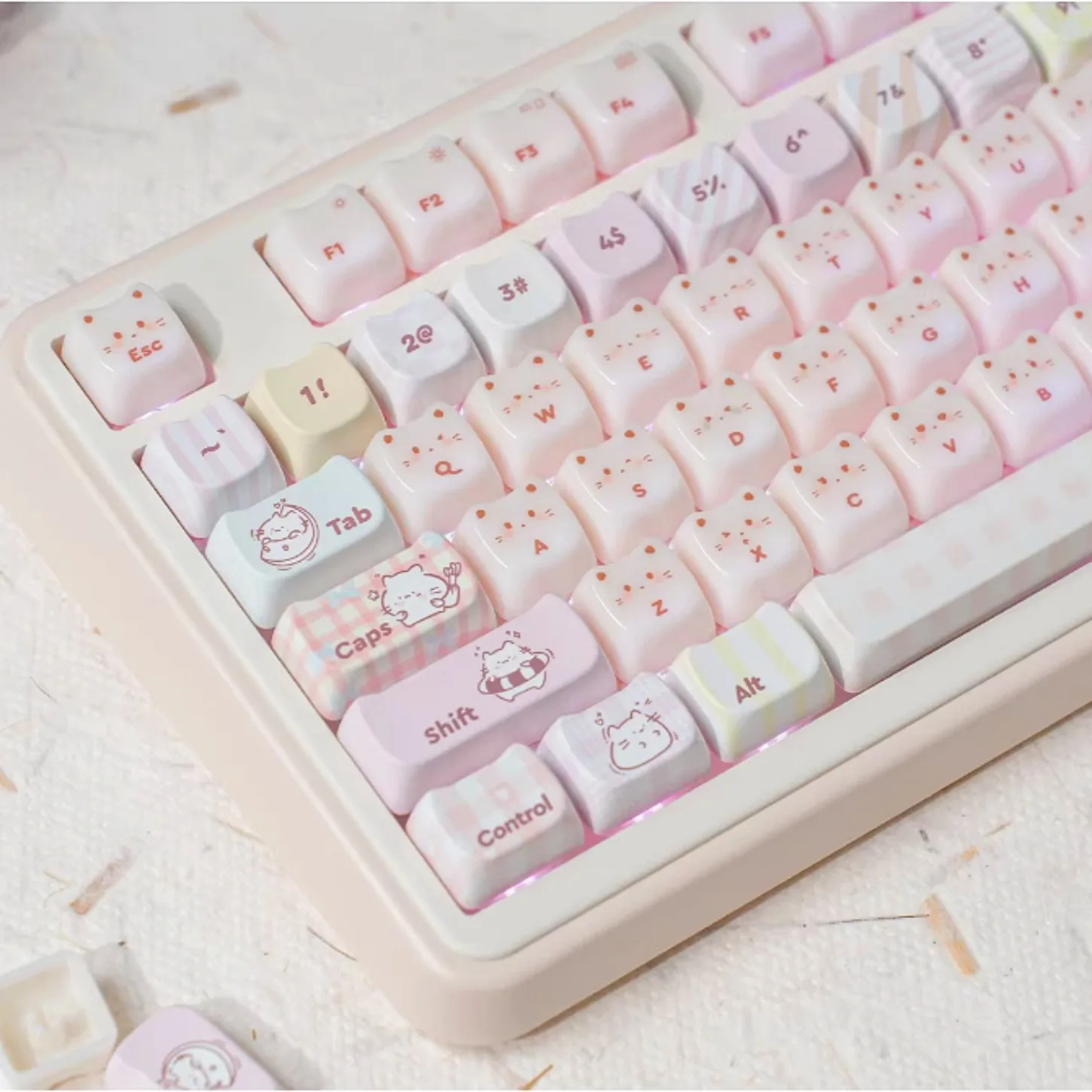 MAO Profile Cute Cat Keycaps 132 Keys PBT+PC Shine Through Keycap Set for 60/64/84/98/108 Mechanical Keyboard Magnetic Switch