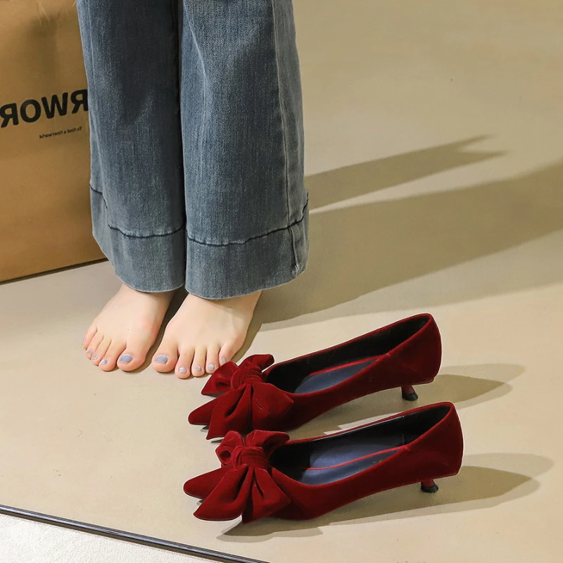 Korean Temperament Suede Stiletto Single Shoes With Pointed Toe And Versatile Bow Casual Low-Heeled Commuting Shoes For Women