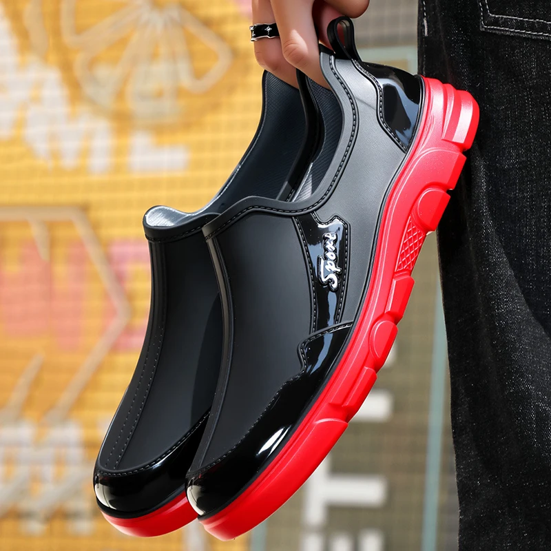 Outdoors Black Waterproof Rain Boots New Short Tube Anti Slip Bull Tendon Bottom Rubber Shoes for Men Wear Resistant Work Boots