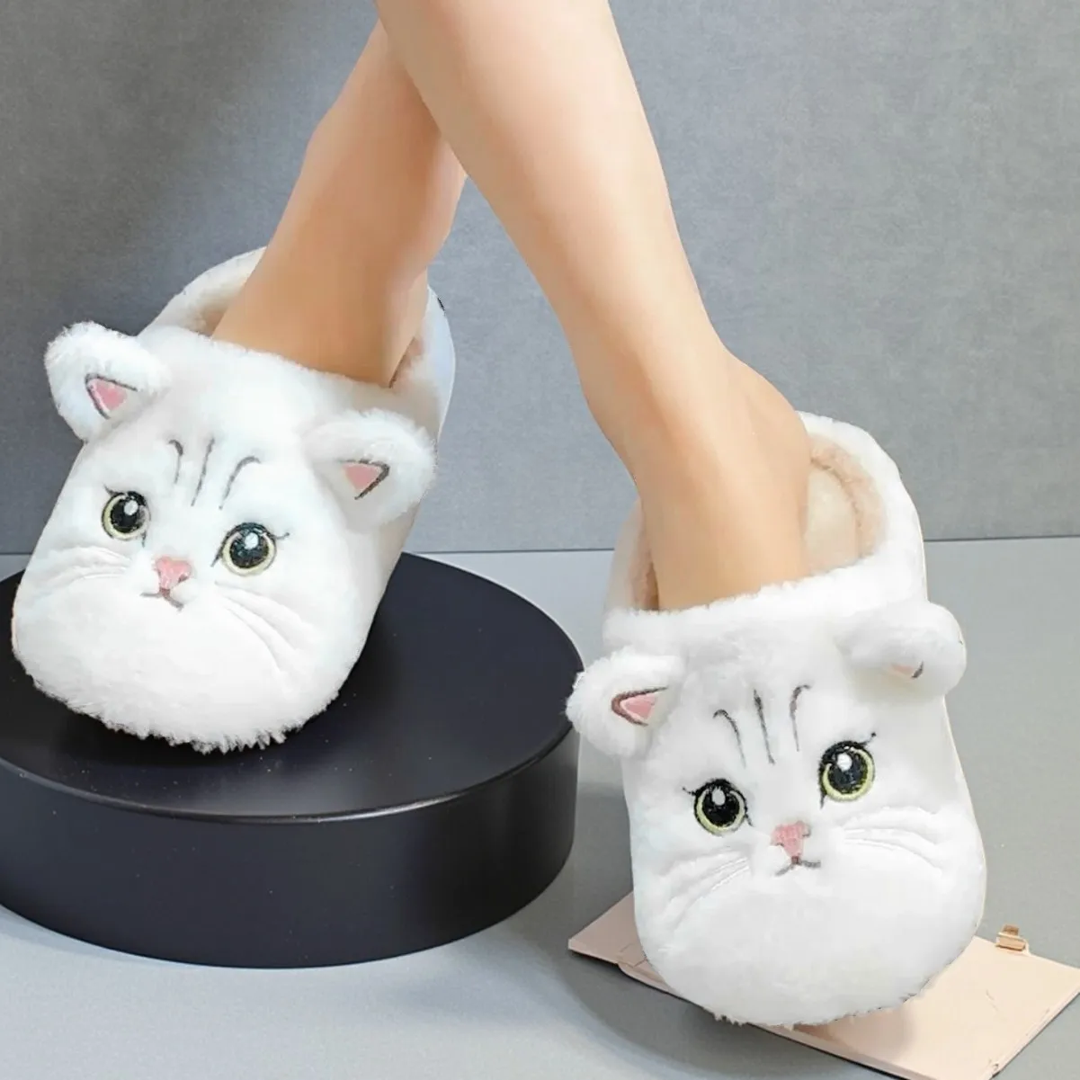 24H Fast Shipping Cat Fun Slippers For Adults Winter Furry Slides Couple Home Shoes 46 47 Women Warm Animal Kitty Slippers Pink