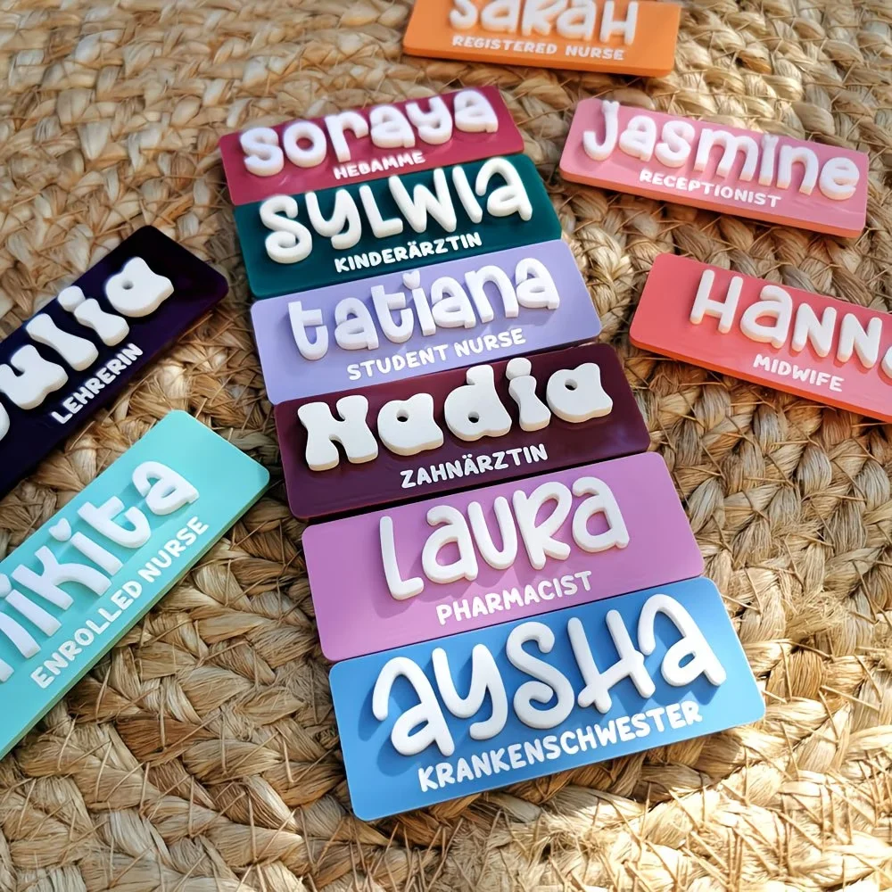 Personalized Name Brooch Badges Acrylic Custom Name Work Badges Pins Doctor Teacher Intern Cafe Job Brooch 40 Color Options