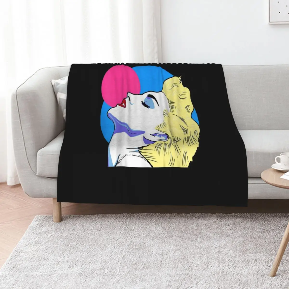 Madonnas True Blue Artwork T-Shirt Throw Blanket Cute Plaid Soft manga Furry Decorative Beds sofa bed Blankets
