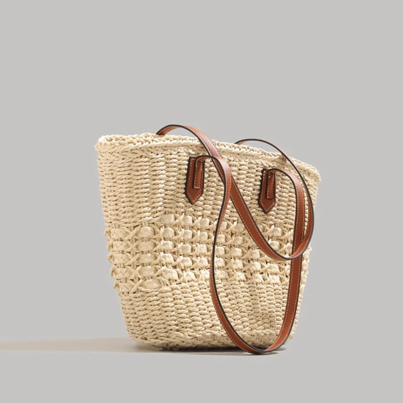 Extra-Large Foldable Straw Tote for Summer Travel Water-Resistant Beach Bag with Zippered Pockets for Gym/Laundry Storage Needs