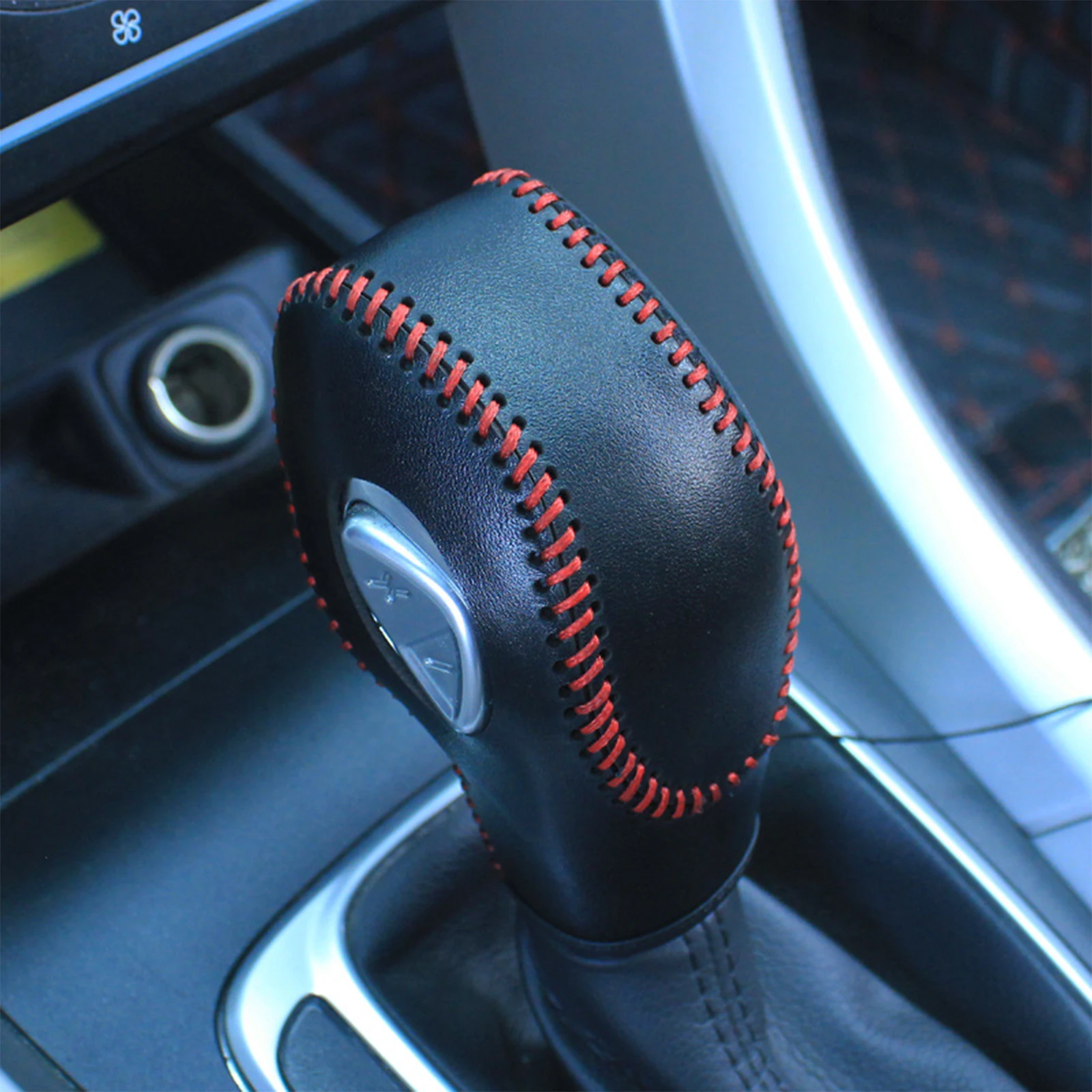 Car PU Carbon Look Gear Shift Knob Cover for Ford EcoSport Escape / Fusion /C-Max Energi Wagon / Fiesta / Focus
