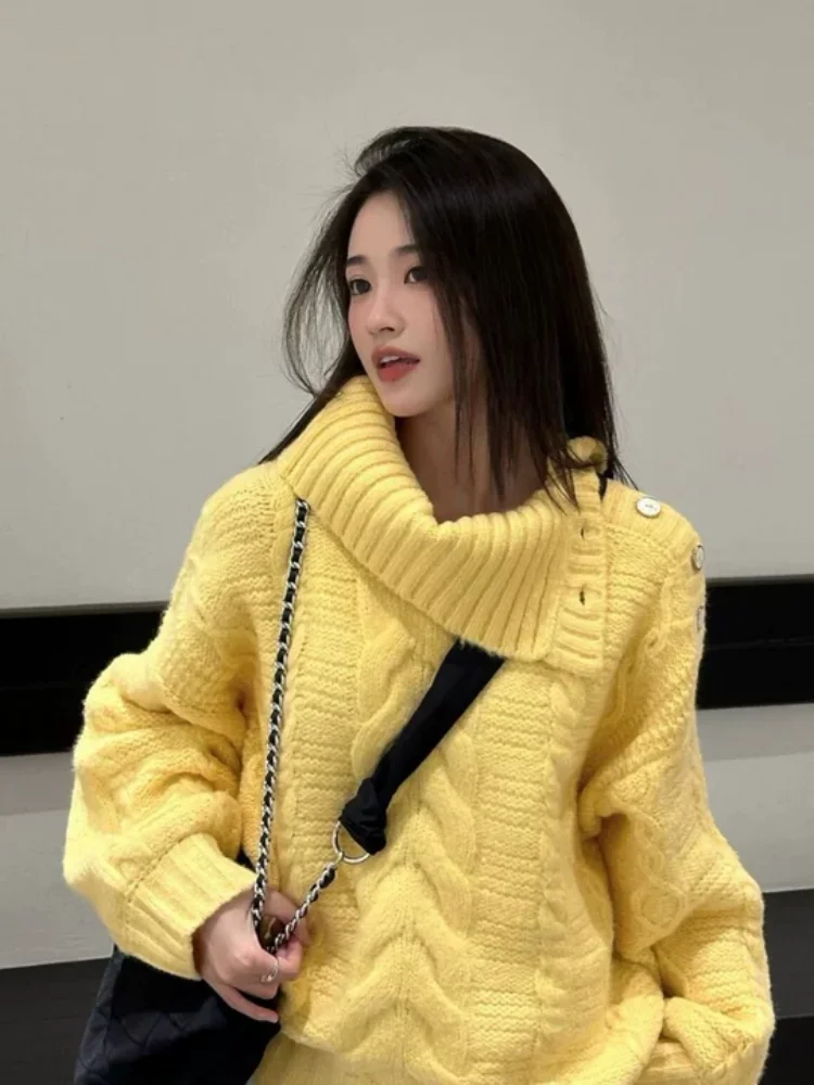 Sweet and lovely style women's sweater autumn and winter new item loose and thick knit women's top with a lapel