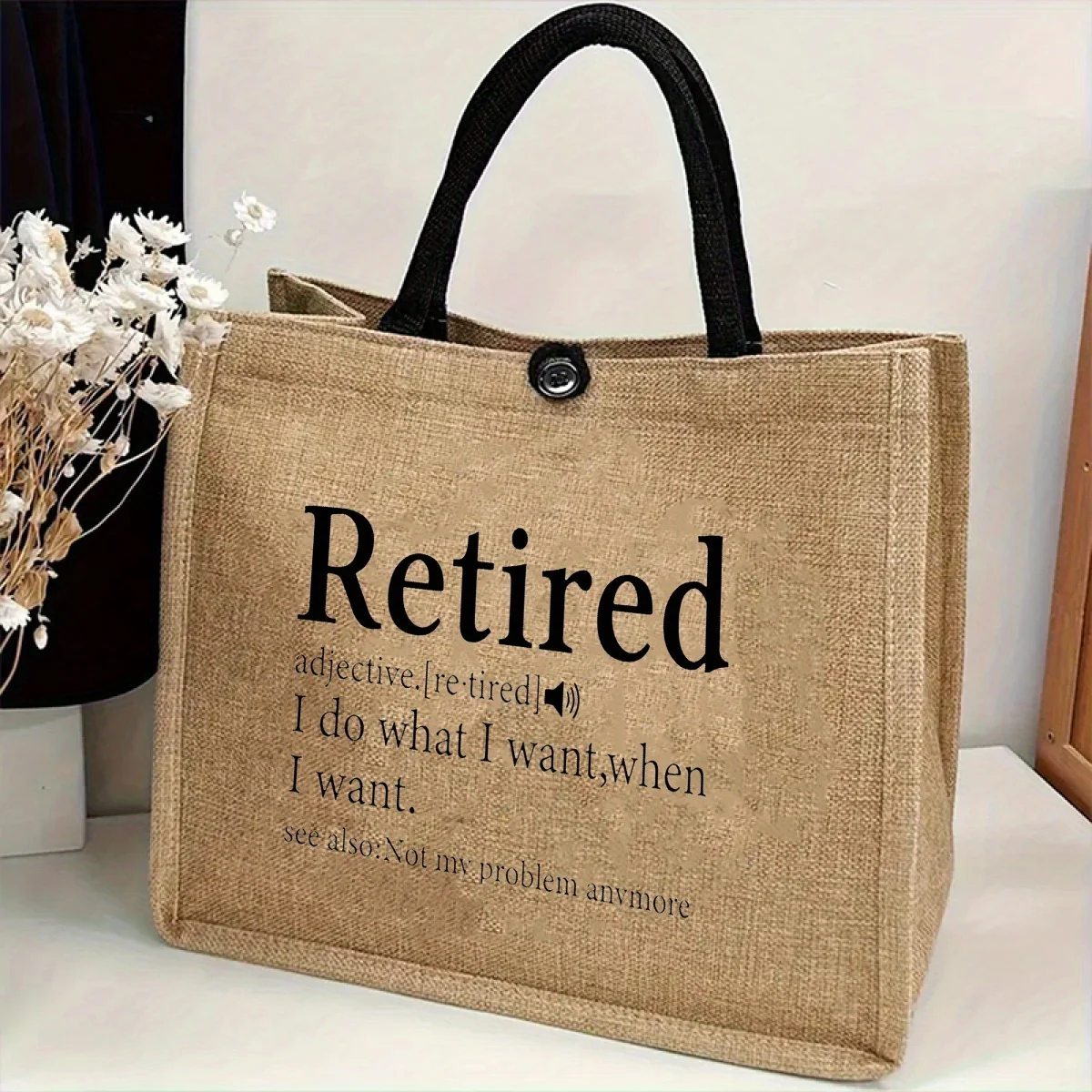 Retired Print Women Tote Bag Lightweight Medium Capacity Handbag Zippered Inner Pocket Privacy Perfect for Shopping and Travel