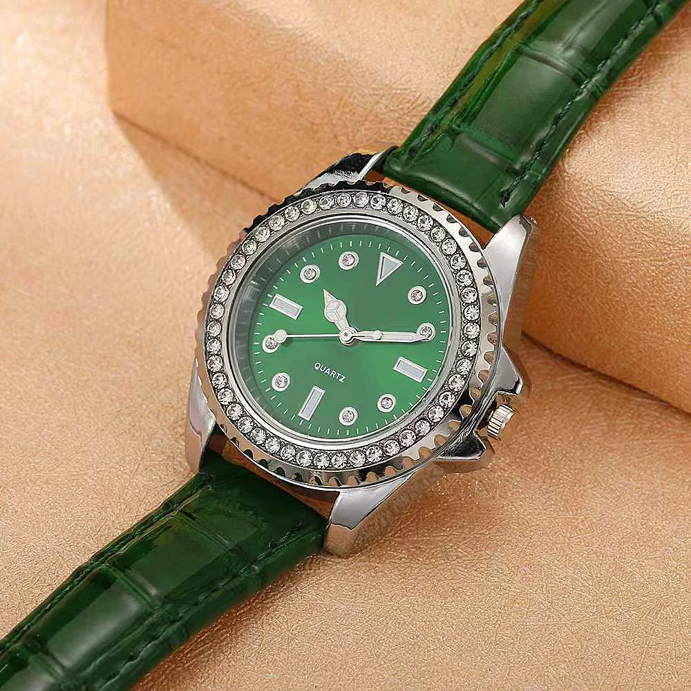 Female Shiny Rhinestone WristWatch Women Dress Quartz Watch Couples Bracelet Watches Leather Strap Ladies Clock