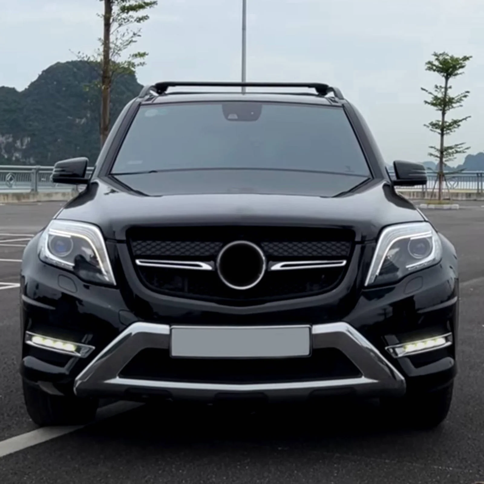 For Benz GLK Class X204 GLK250 GLK300 GLK350 2013-2015 Front Bumper Grille Grill Tuning Accessories