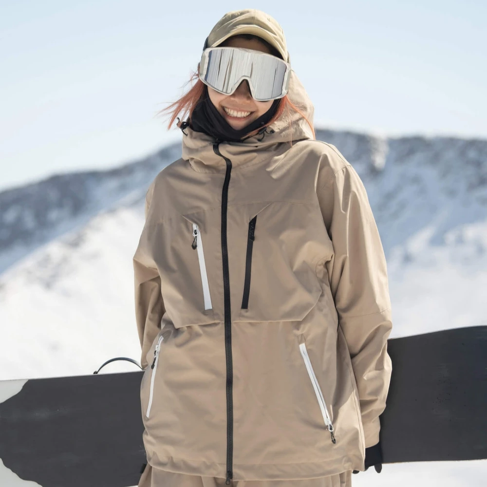 GSOU SNOW 2025 Contrast-Zip Snow Jacket Winter Sports Waterproof Insulated Skiing Clothes Women Loose Hoodie Breathable Ski Tops