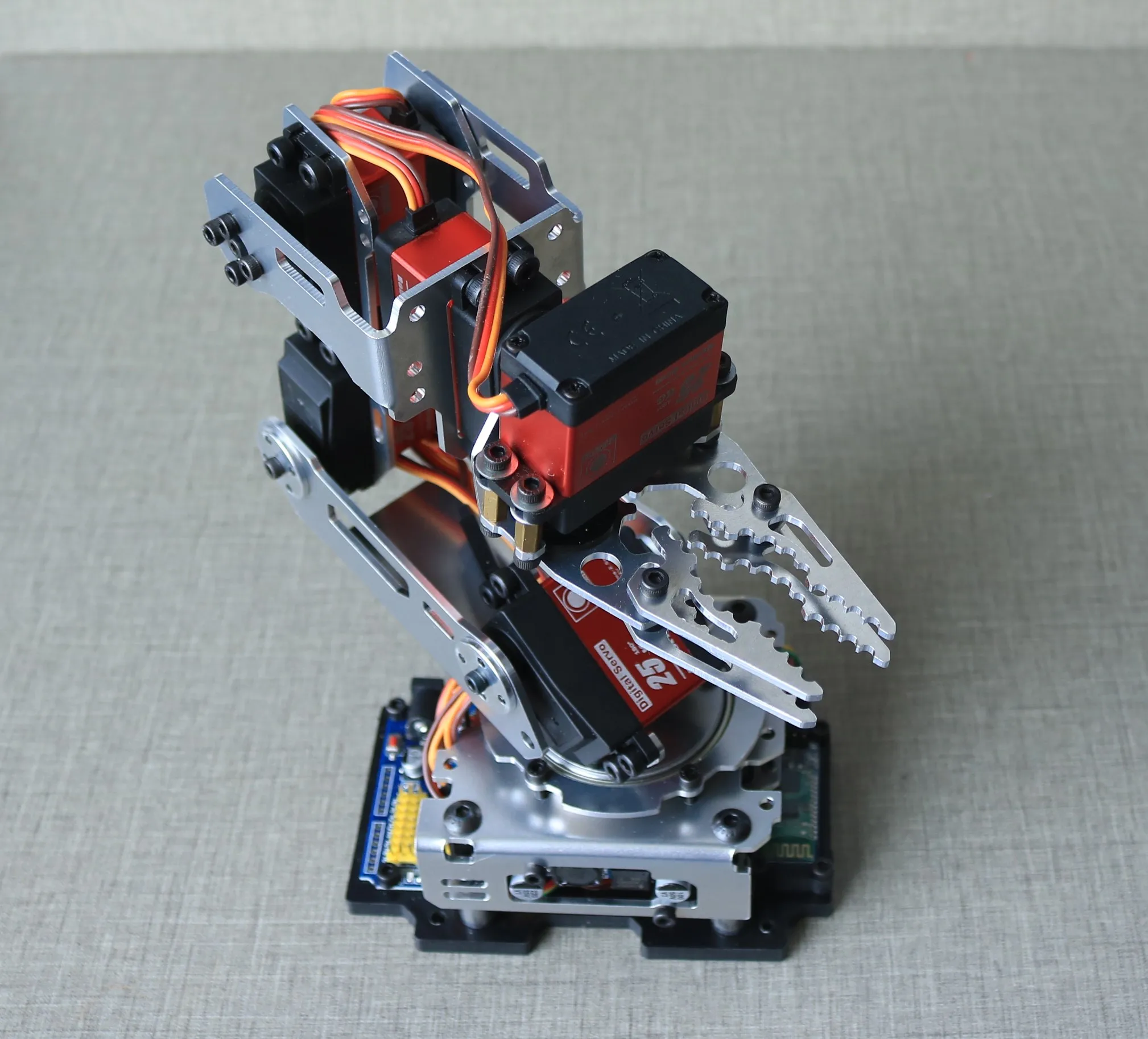 6 Axis Metal Robotic Arm Mobile APP Control Servo with Mechanical Hand Claw For Arduino Robotic Arm Kit DIY Hand Gripper Robot