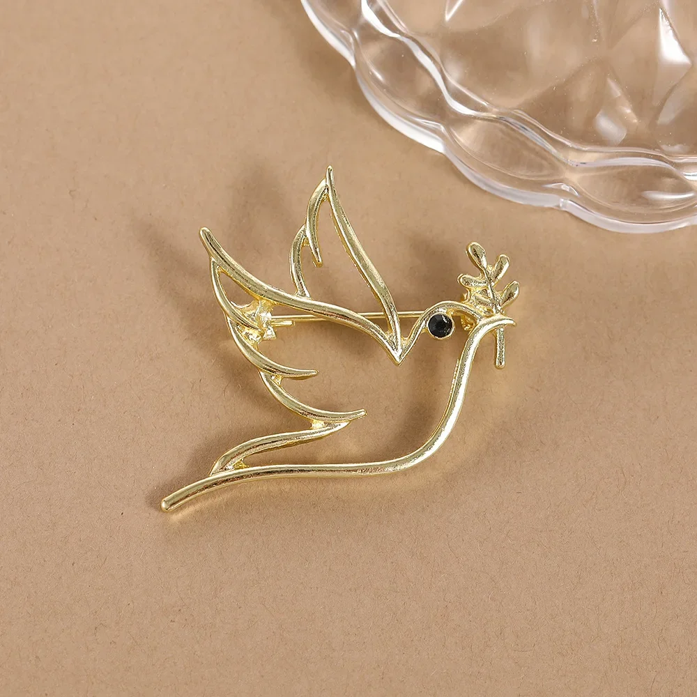 Fashion Bird Brooches for Women's Clothes Unisex Simple Animal Party Casual Brooch Pins Gifts 2026