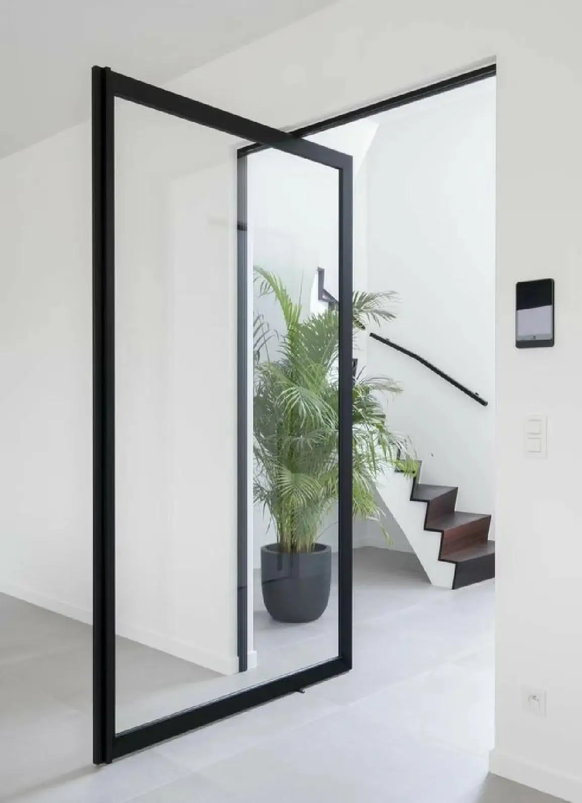 Modern Villa Pivot Door Personalized Customization Multiple Sizes Anti Theft Revolving Doors High Quality Interior Glass Doors