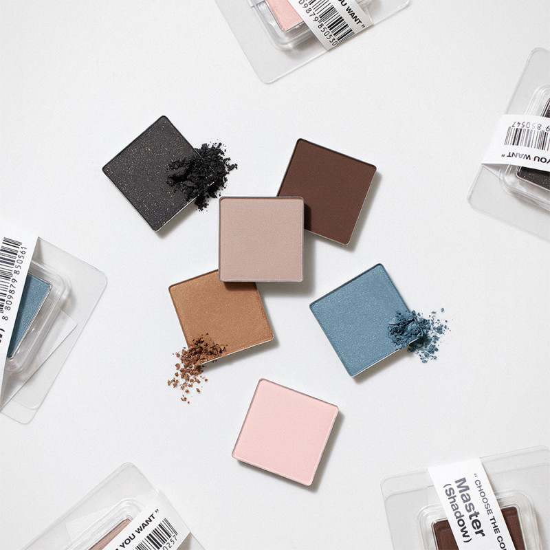 TOOQ One by Genuine Magnetic Shadow Palette