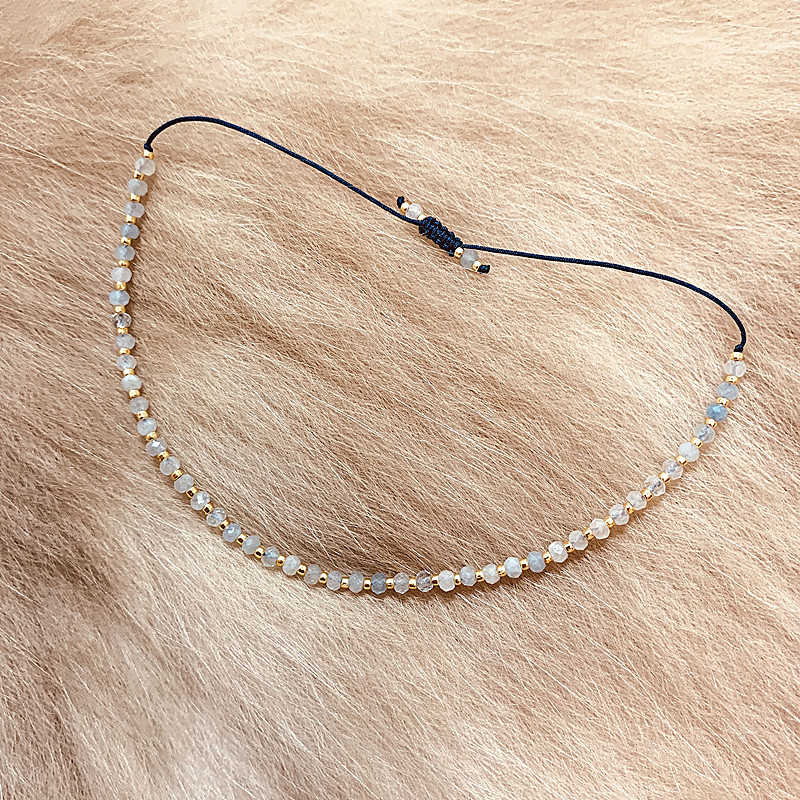 VIKIKO Frisado 2*3mm Aquamarine Lucky Stone Crystal Element Pequena Alça de Mão Ultra-Fina Simples Presente para Menina