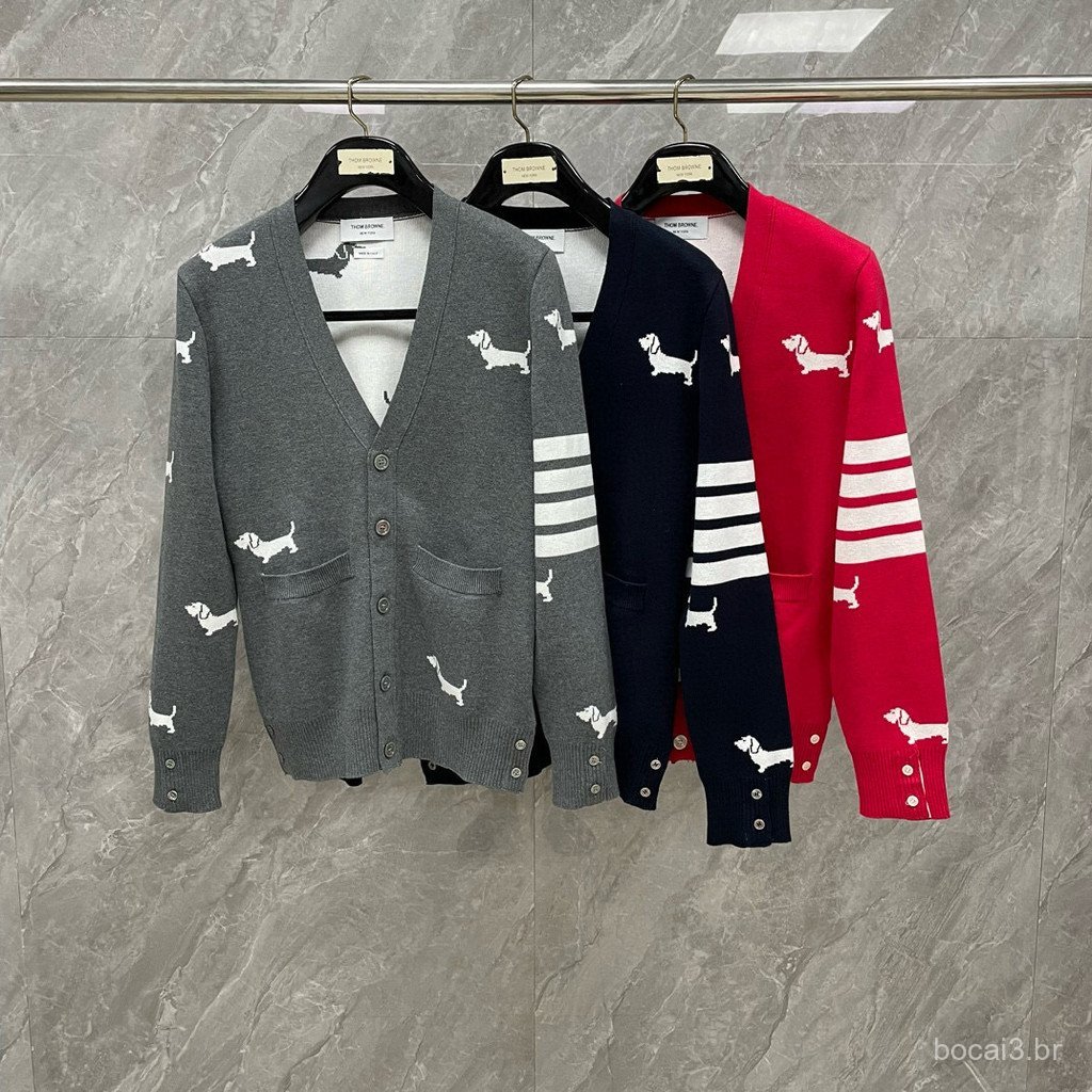 CC88 New Spring/Autumn Collection: Full-body puppy jacquard with contrasting four-bar stripes V Collared Knit Cardigan f