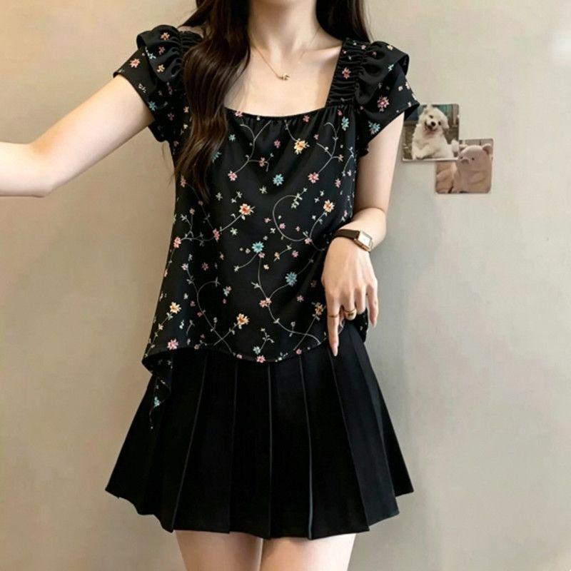 [Nova chegada] blusa curta Floral com gola quadrada e manga voadora, verão 2026 novo estilo solto mais fino aparência pe