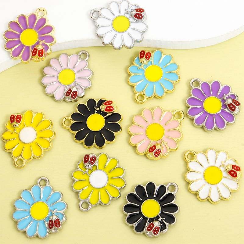 10 Peças Amuletos De Liga De Óleo De Gotejamento Com Design De Margarida Fresca E Joaninha , Colar De Moda Primavera Ver