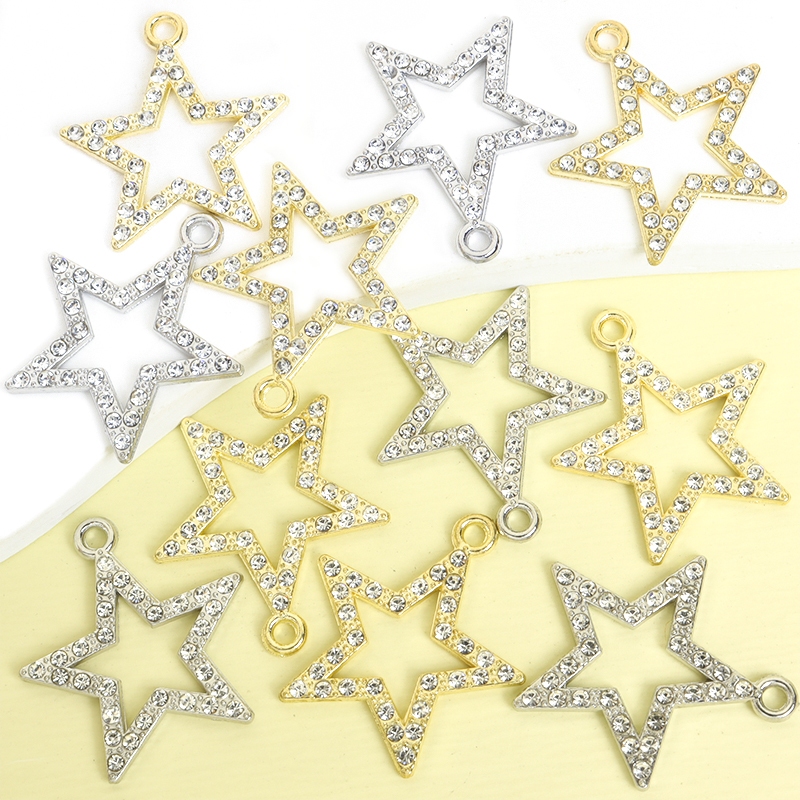 10pcs Estilo Simples Oco De Cinco Pontas Estrela Encantos Com Rhinestones Brilhantes-Pingentes De