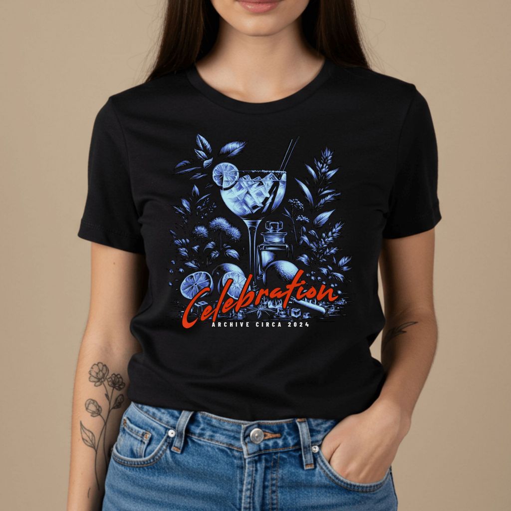 Camiseta Celebration Feminina Estampa Drink Floral Azul Elegante Verão