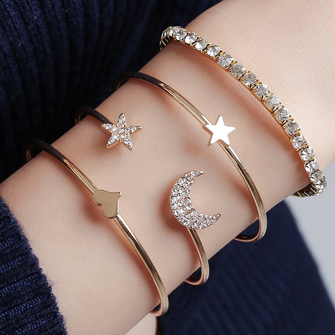 Fashion 4-Piece Diamond Bracelet Set Star Moon Heart Jewelry Modern Gift For Women