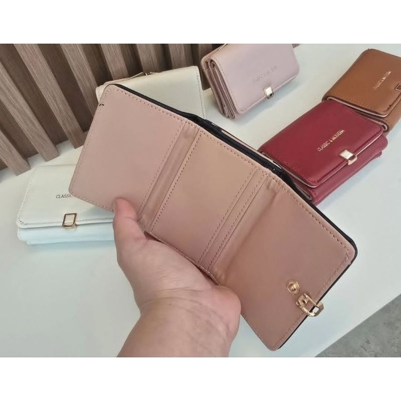 Carteira Feminina Pequena Classic & Modern – Elegante e Compacta