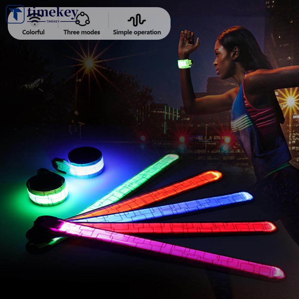 TIMEKEY USB Recarregável LED Braçadeira Luz Para Equipamento De Corrida Noturna De Alta Visibilidade Reflexiva Brilho Se