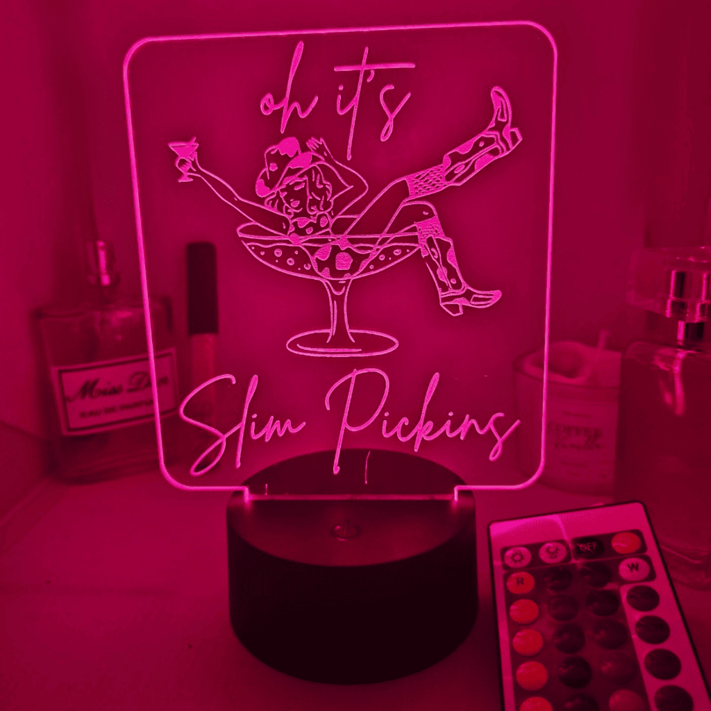 Luminária Led Abajur 3D Sabrina Carpenter - Slim Pickins com controle RGB Presente e Decoração
