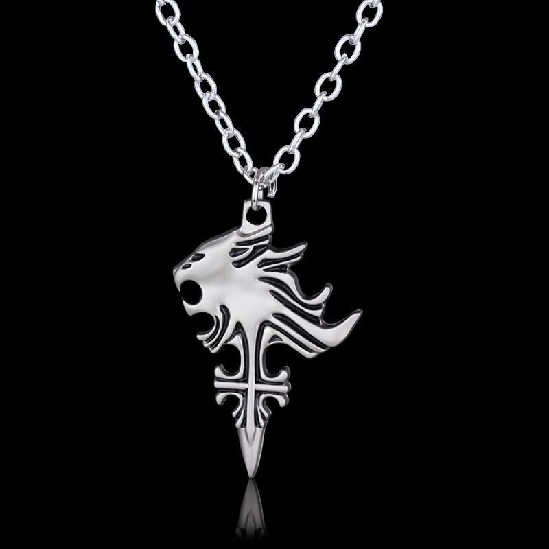 Merchandising de filmes e jogos para comércio exterior: colar com pingente de cruz e cabeça de lobo do Final Fantasy, ac