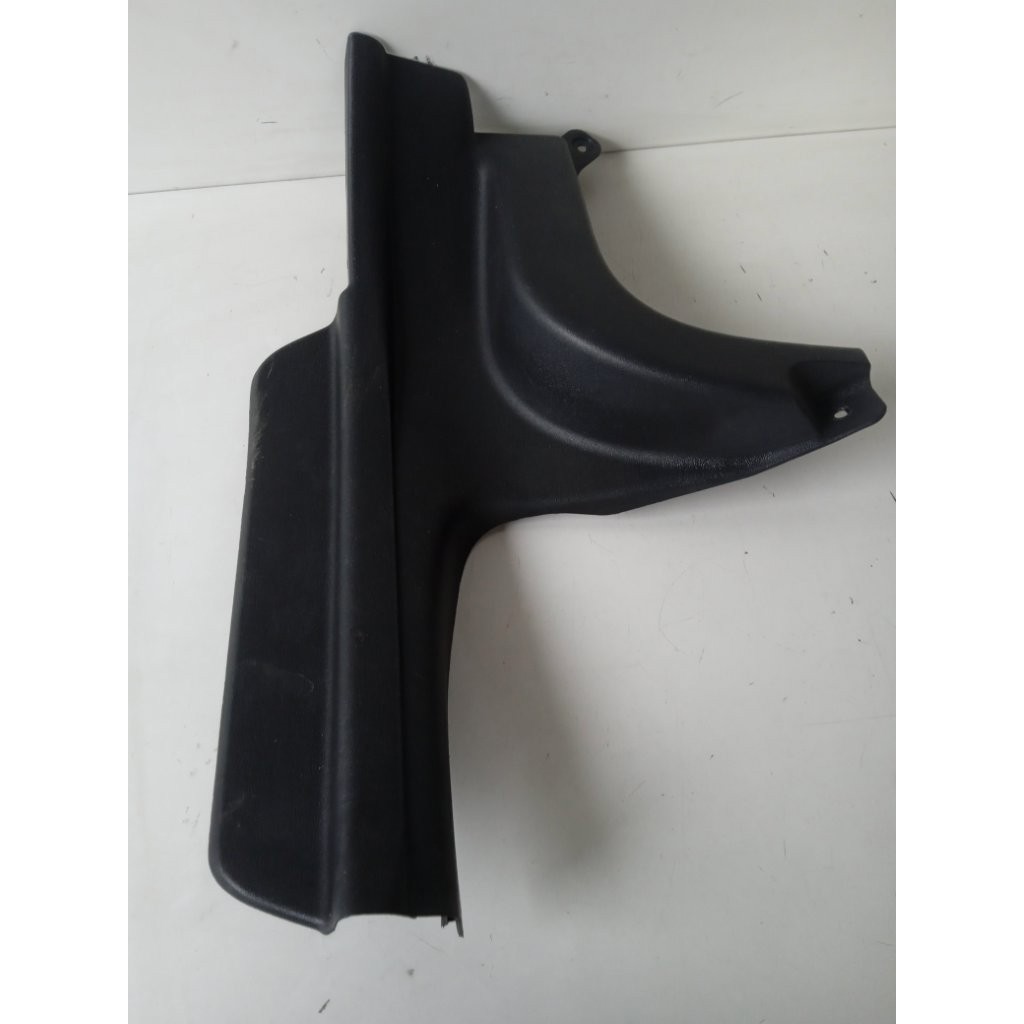Soleira Pé Porta Traseira Direita Hyundai i30 2009 a 2012