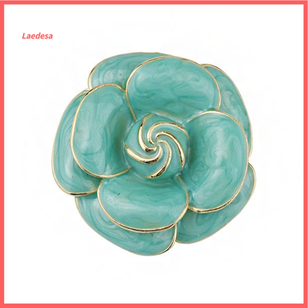 Camellia Scarf Button Floral Brooch Pin Elegant Flower Alloy with Glossy Glaze – Stylish Sweater Hat Bag Coat Accessor
