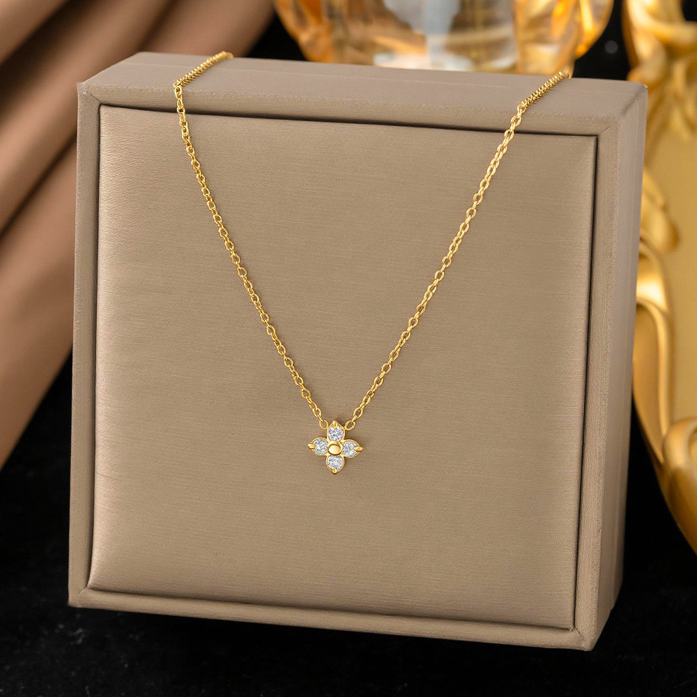 Zircão flor de quatro folhas colar cheio diamante luz luxo High-End sentir não-desbotamento 18k ouro pulseira conjunto