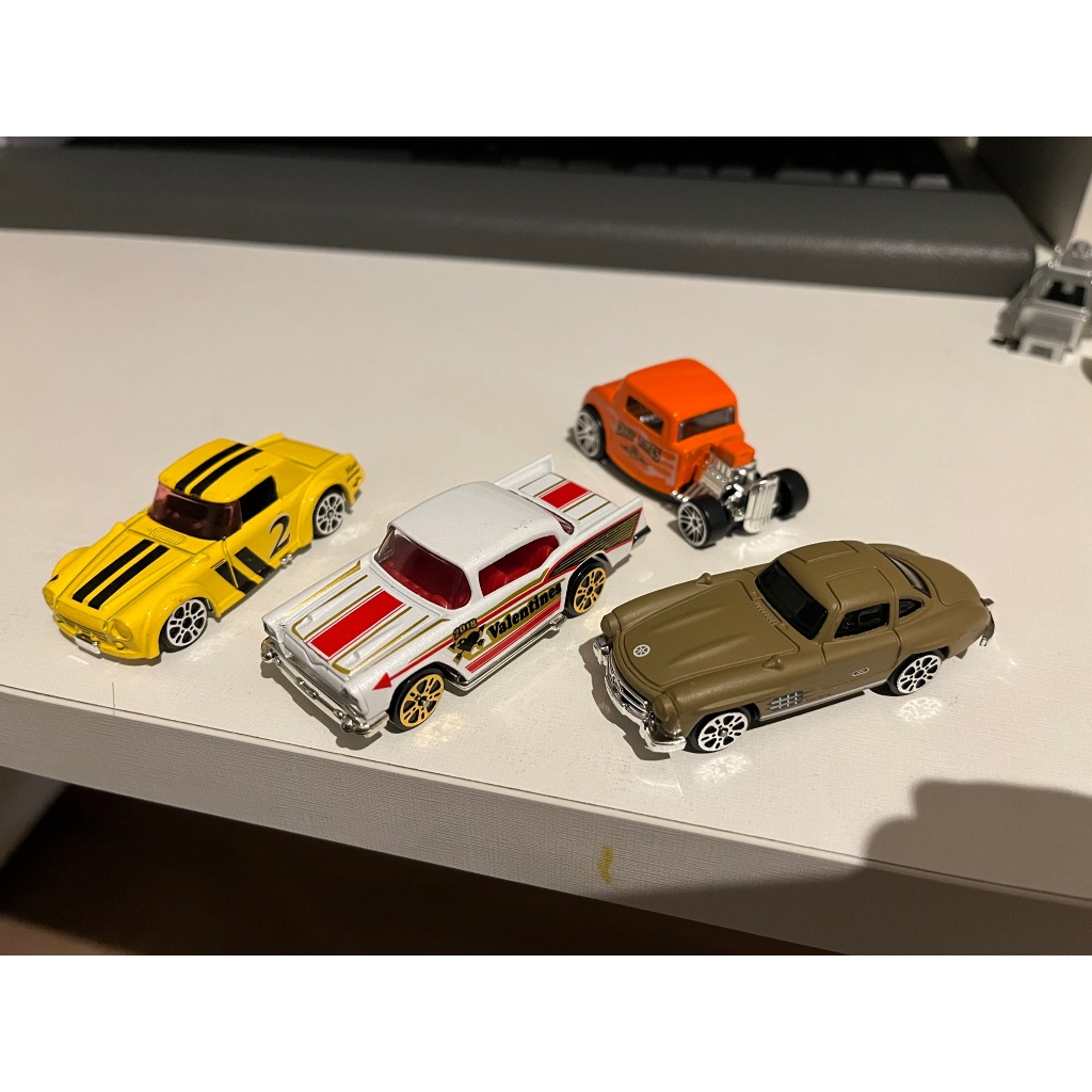 clássicos carros Ford Chevrolet 1955 Mercedes 300Sl race car 60 carrinho 1/64 lote
