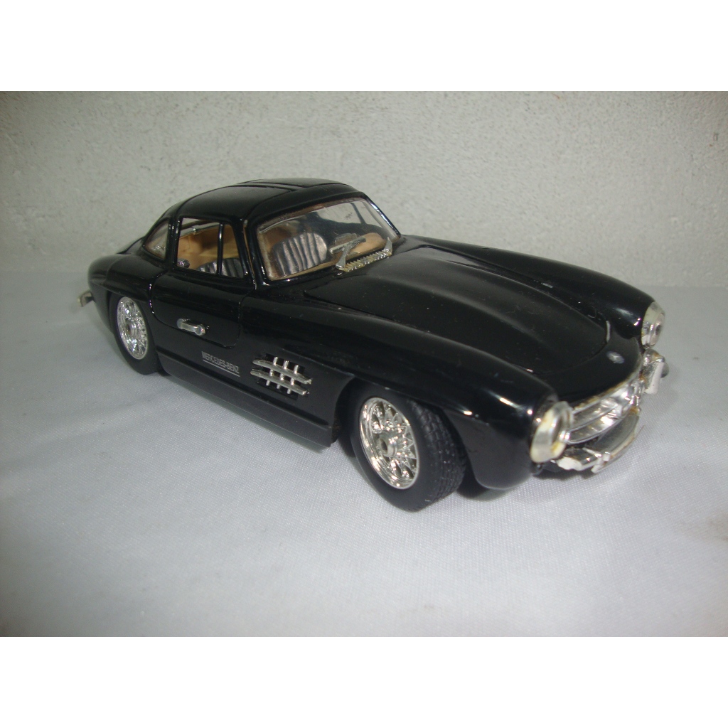 Miniatura 1/24 1 Mercedes 300sl 1954