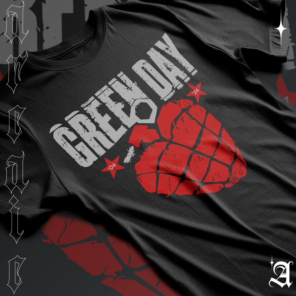 Camiseta Basica Algodao Ou Oversized Green Day Bomb Red Heart Banda Rock Style