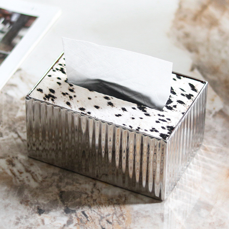 Luxury metal striped tissue box, high-end leather imitation horsehair tissue box, decorative item for model homes and sa