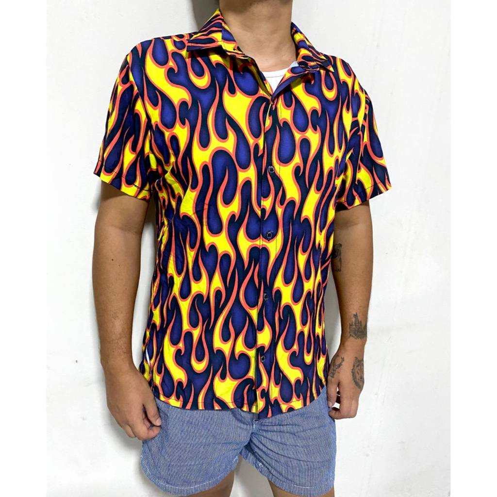 Camiseta Gola Colarinho de botão - Desenho Fire Fogo unissex geek estampa exclusiva tumblr