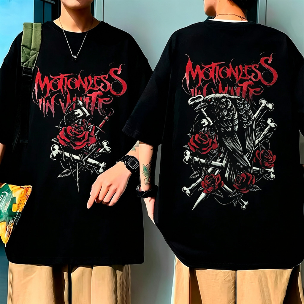 Camiseta Preta Unisex, Alta Qualidade, Design com Rosas e Bonecos, Textos 