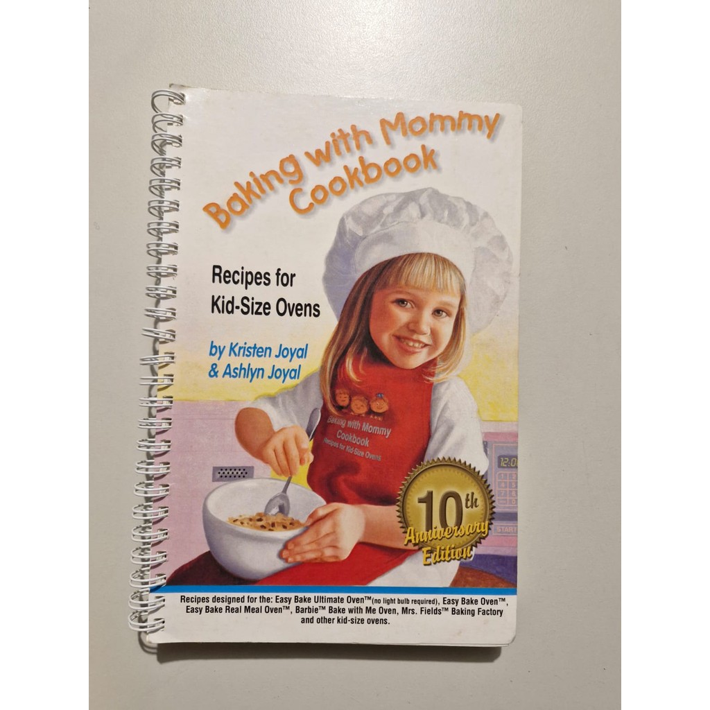 LIVRO, BAKING WITH MOMMY COOKBOOK, KRISTEN JOYAL, ASHLYN JOYAL