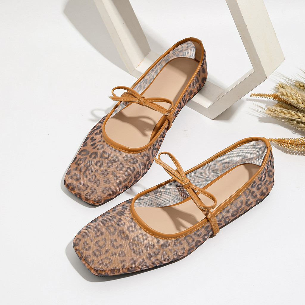 Estoque pronto Slip-On Square Toe Flat Ballet Shoes Mulheres 2026 Nova Estampa de Leopardo Retro Respirável Sapatos de V